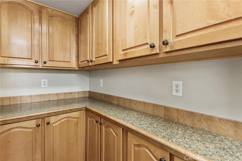 47112 Woodcliff Drive Banning, CA 92220
