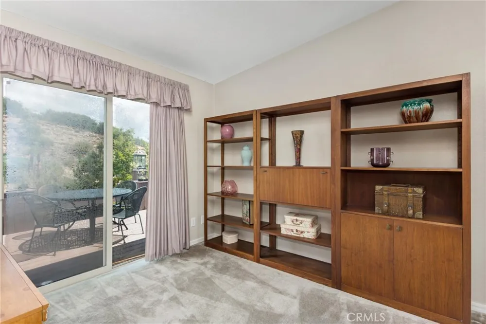 47112 Woodcliff Drive Banning, CA 92220