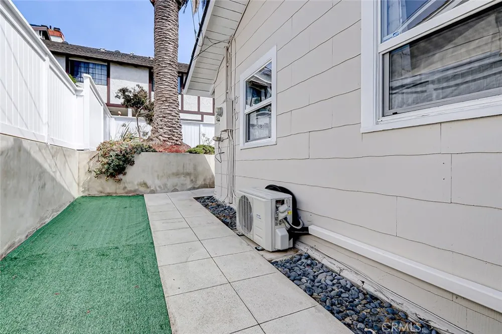 106 Beryl Redondo Beach, CA 90277