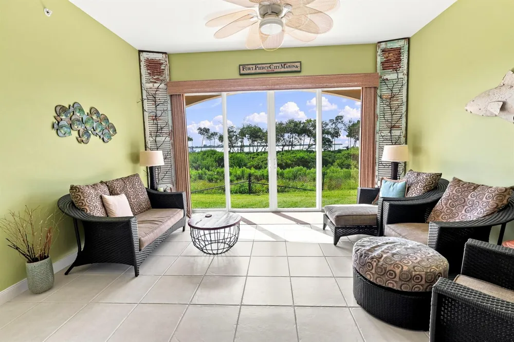 26 HARBOUR ISLE DRIVE W #102 Fort Pierce, FL 34949