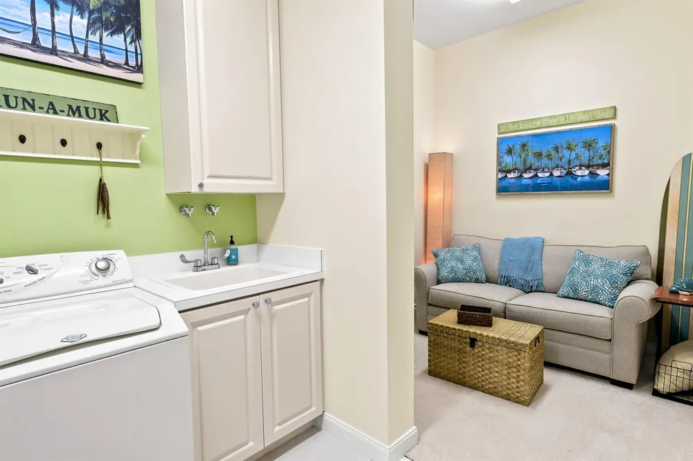 26 HARBOUR ISLE DRIVE W #102 Fort Pierce, FL 34949