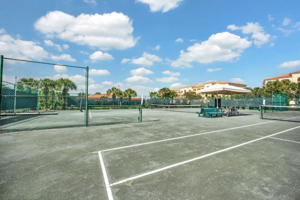26 HARBOUR ISLE DRIVE W #102 Fort Pierce, FL 34949