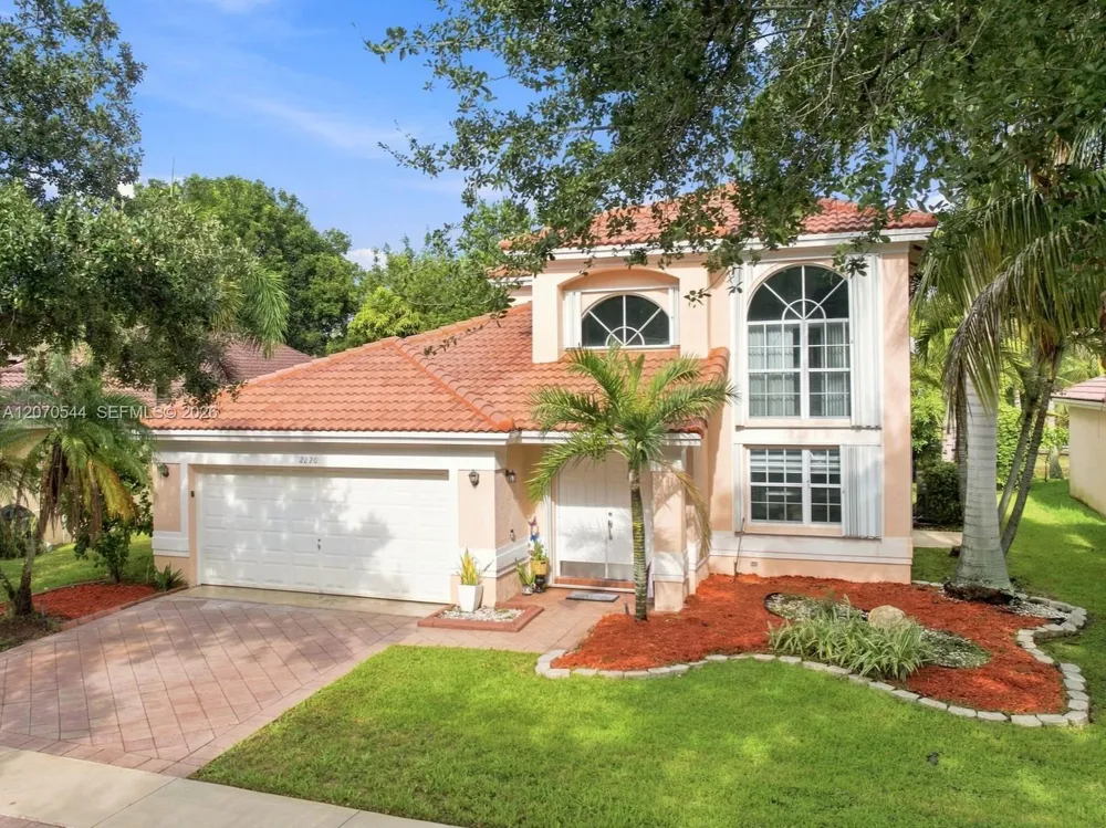 2220 NW 137th Ave Sunrise, FL 33323