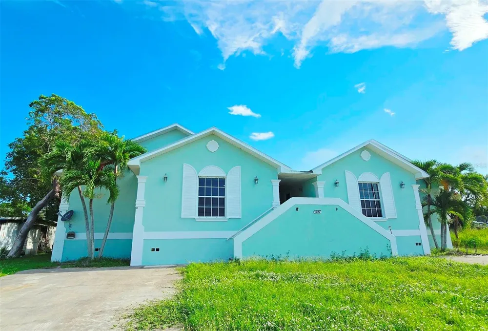 1227 MANGROVE LANE Chokoloskee, FL 34138