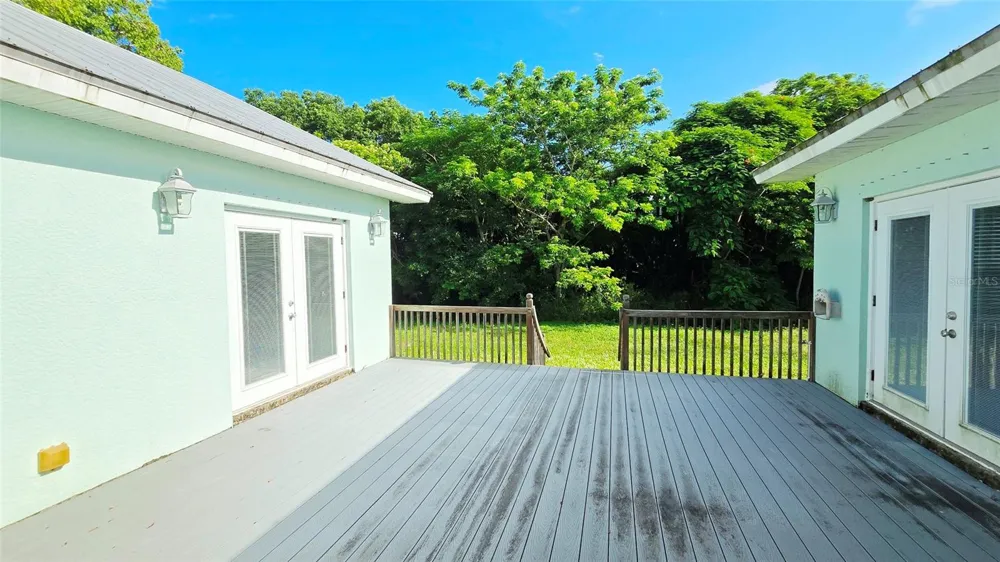 1227 MANGROVE LANE Chokoloskee, FL 34138