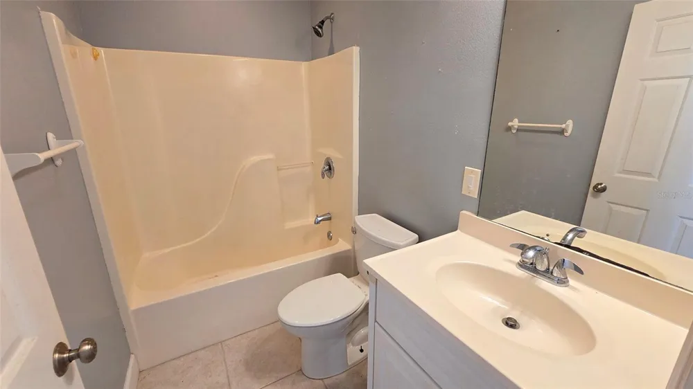1227 MANGROVE LANE Chokoloskee, FL 34138