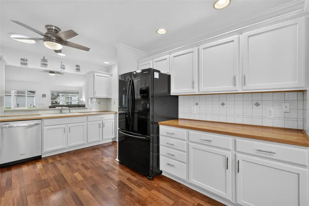17107 SE 93RD EXETER COURT The Villages, FL 32162
