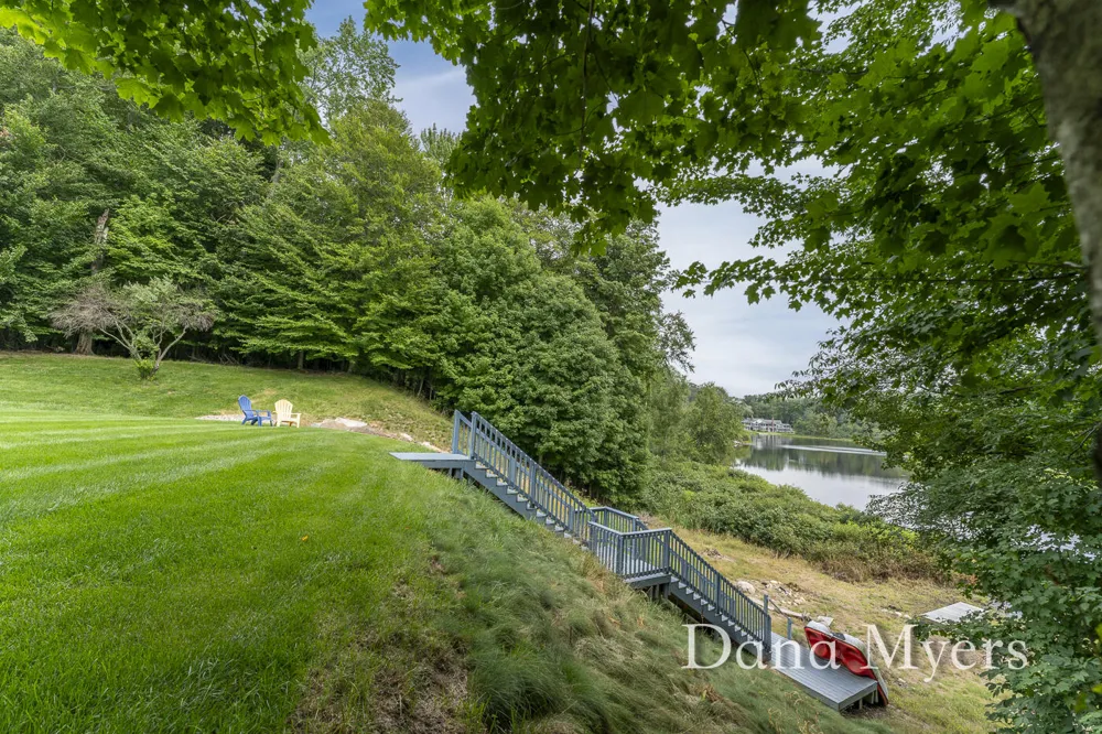306 Kingfisher Court Leighton Township, MI 49316