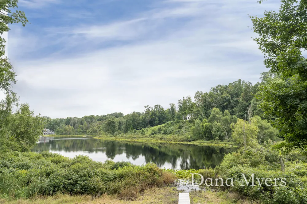 306 Kingfisher Court Leighton Township, MI 49316