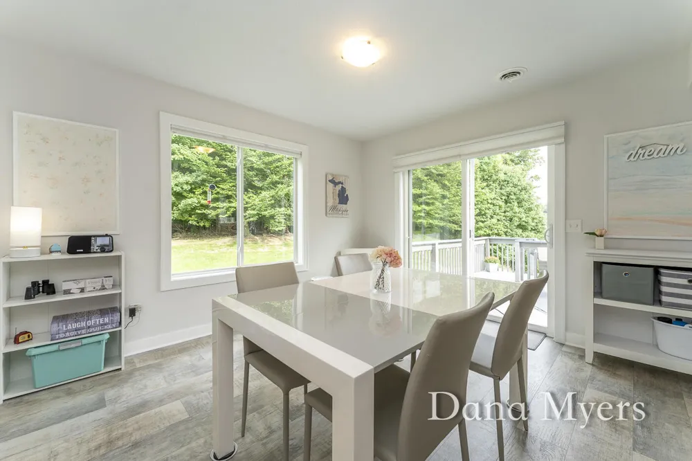 306 Kingfisher Court Leighton Township, MI 49316