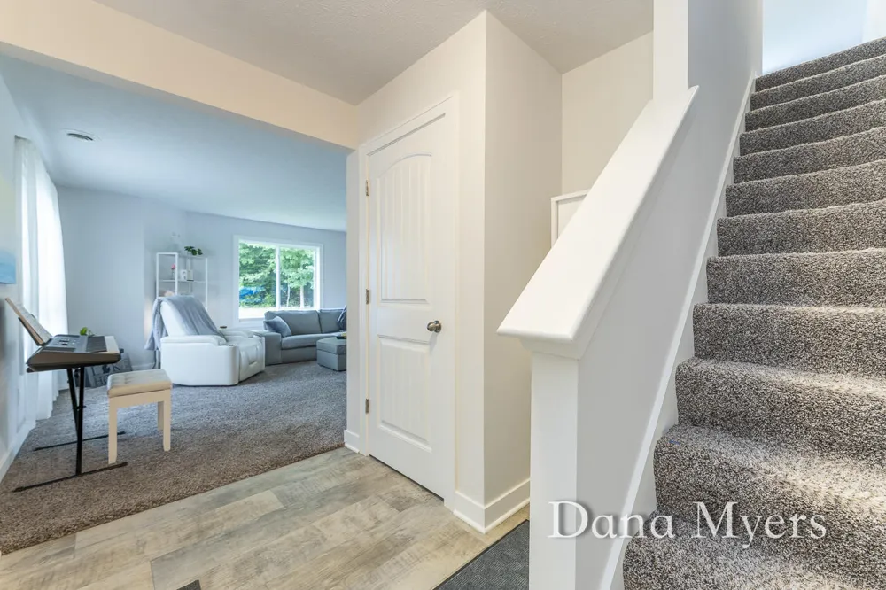 306 Kingfisher Court Leighton Township, MI 49316