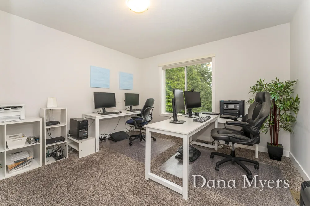 306 Kingfisher Court Leighton Township, MI 49316