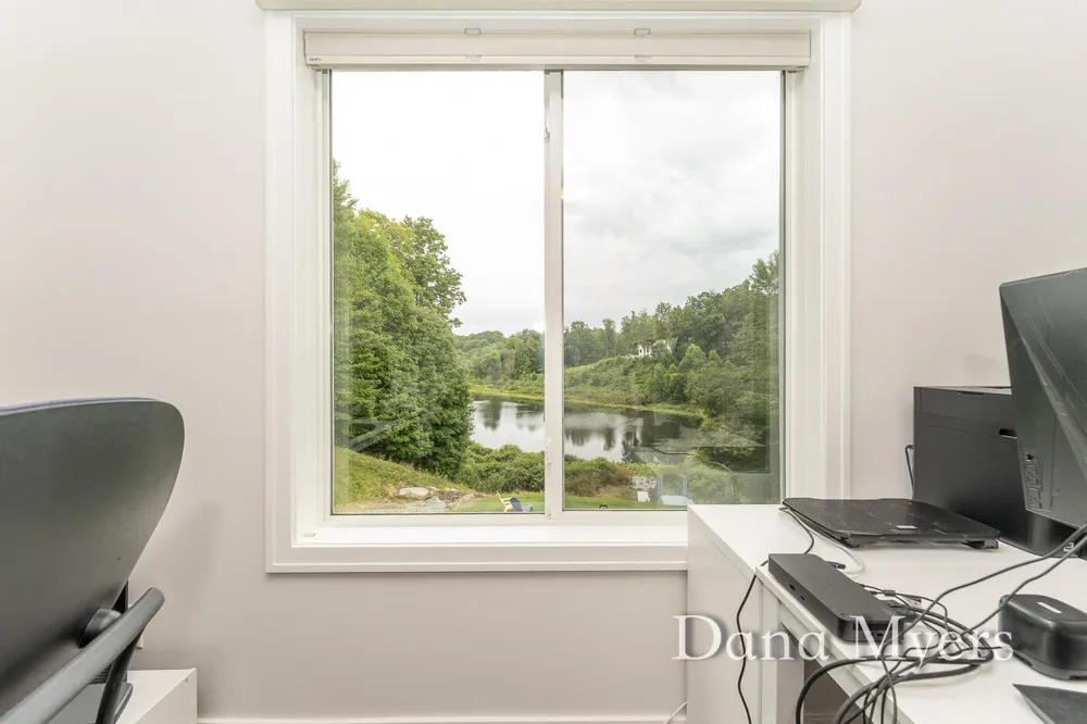 306 Kingfisher Court Leighton Township, MI 49316