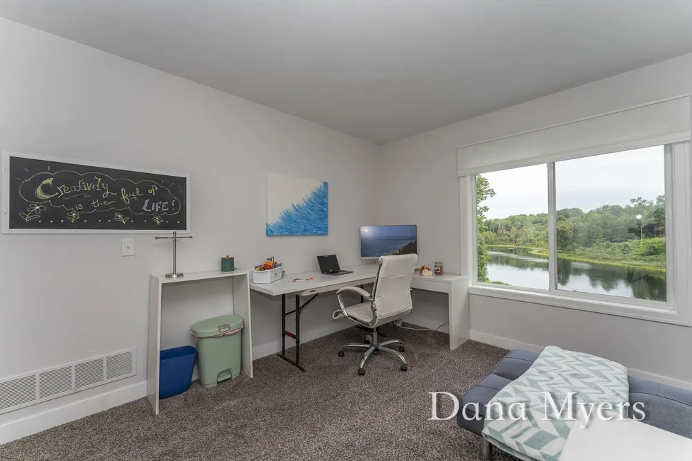 306 Kingfisher Court Leighton Township, MI 49316