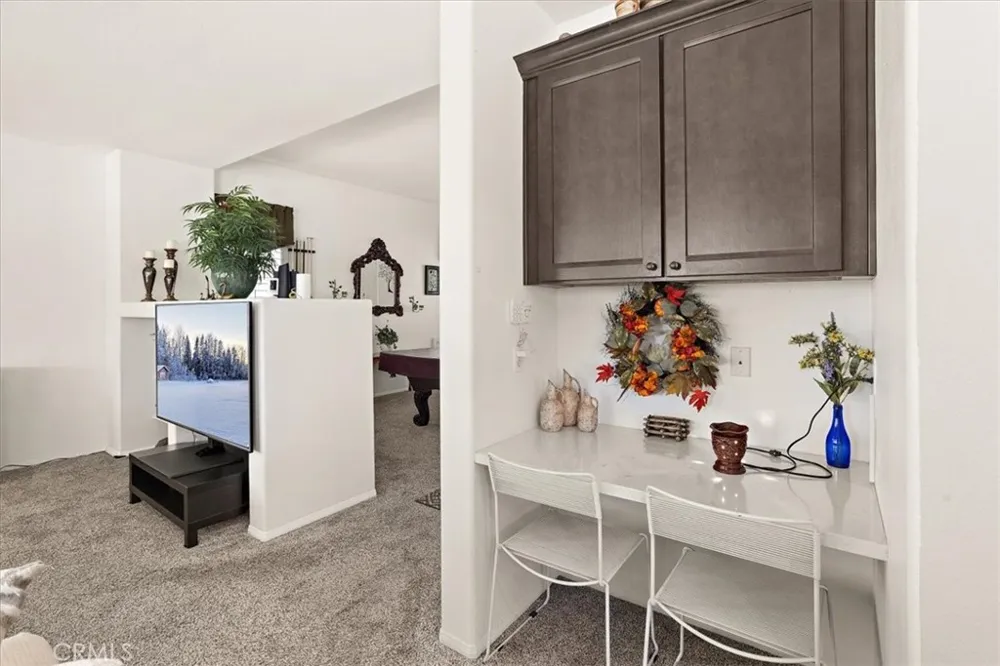 15727 Virginia Fontana, CA 92336