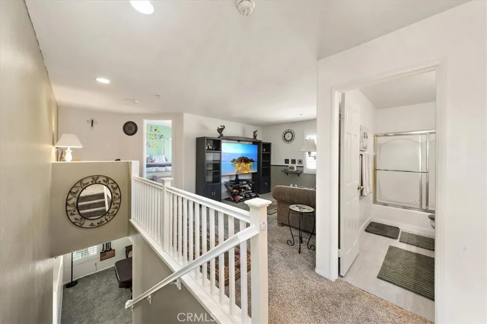 15727 Virginia Fontana, CA 92336