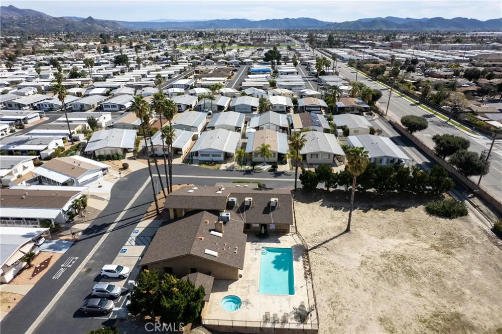 1525 W Oakland Avenue #79 Hemet, CA 92453
