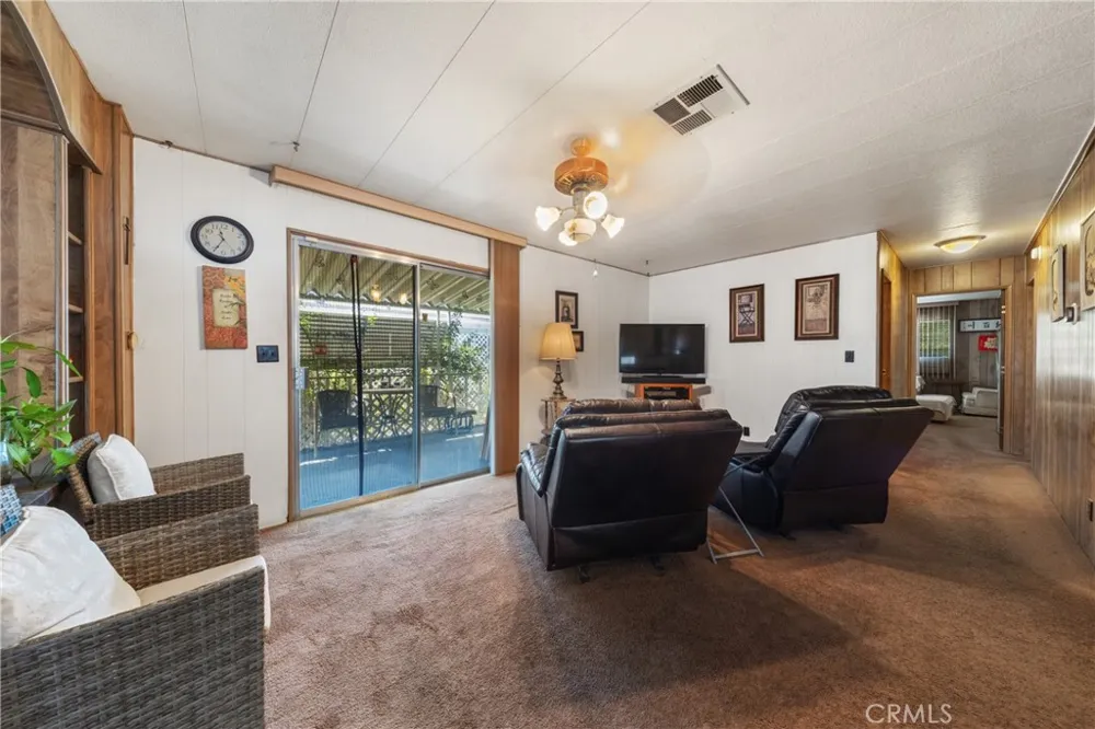 1525 W Oakland Avenue #79 Hemet, CA 92453