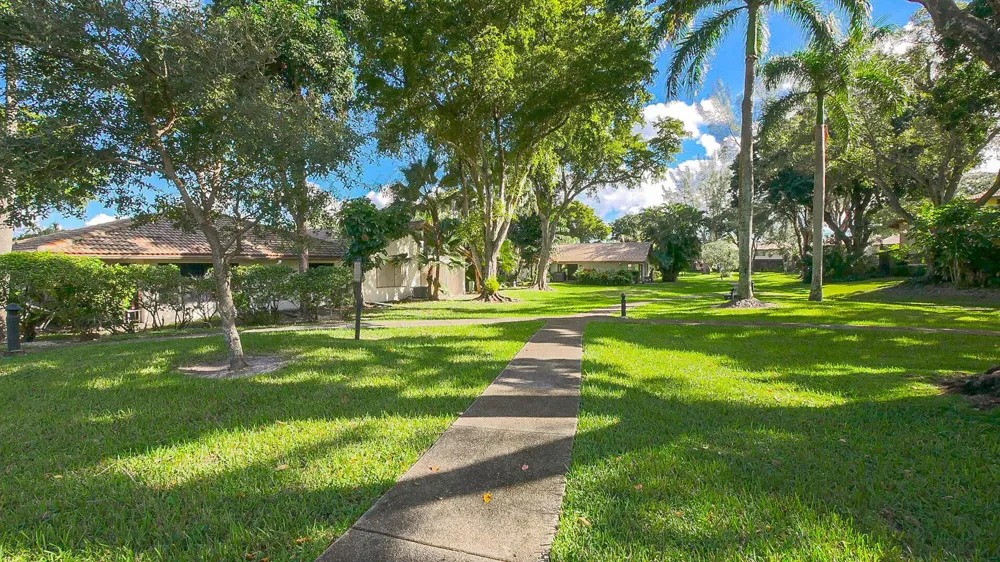 3408 ROSE HILL WAY #143 Lauderhill, FL 33319