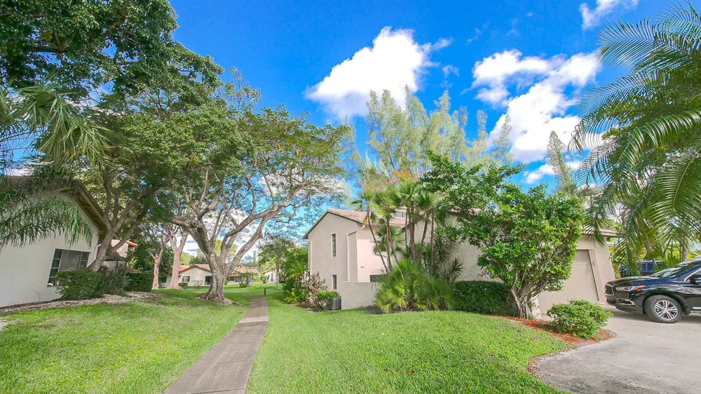 3408 ROSE HILL WAY #143 Lauderhill, FL 33319