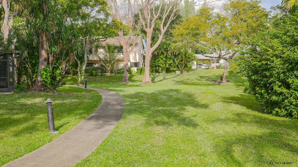 3408 ROSE HILL WAY #143 Lauderhill, FL 33319