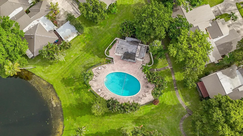 3408 ROSE HILL WAY #143 Lauderhill, FL 33319