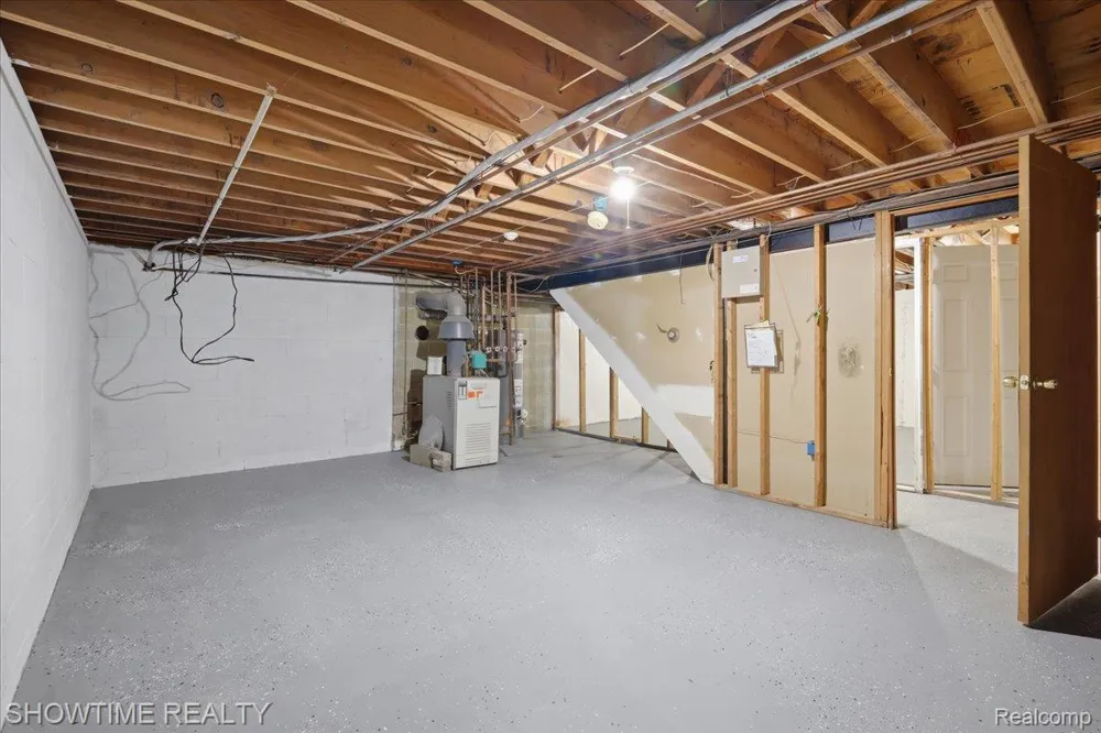 1661 Madeline Drive Lapeer Township, MI 48446