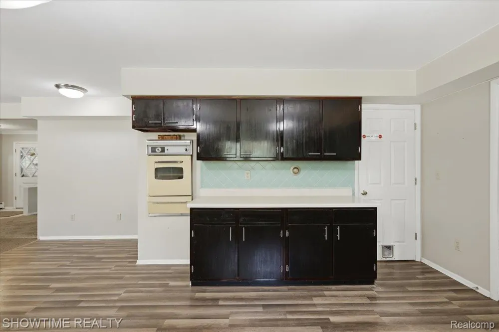 1661 Madeline Drive Lapeer Township, MI 48446