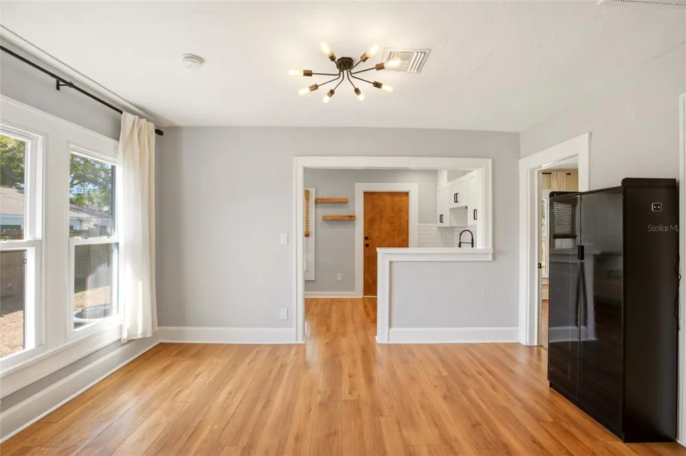 4551 19TH AVENUE S St Petersburg, FL 33711
