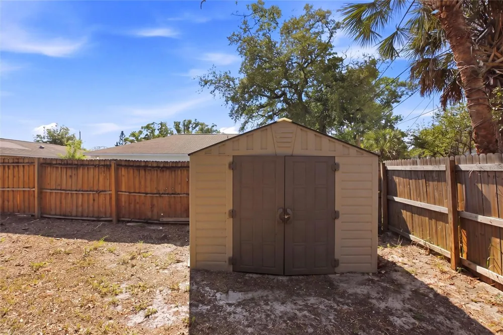 4551 19TH AVENUE S St Petersburg, FL 33711