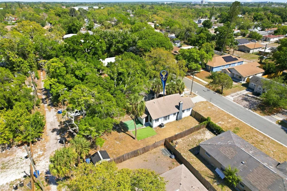 4551 19TH AVENUE S St Petersburg, FL 33711
