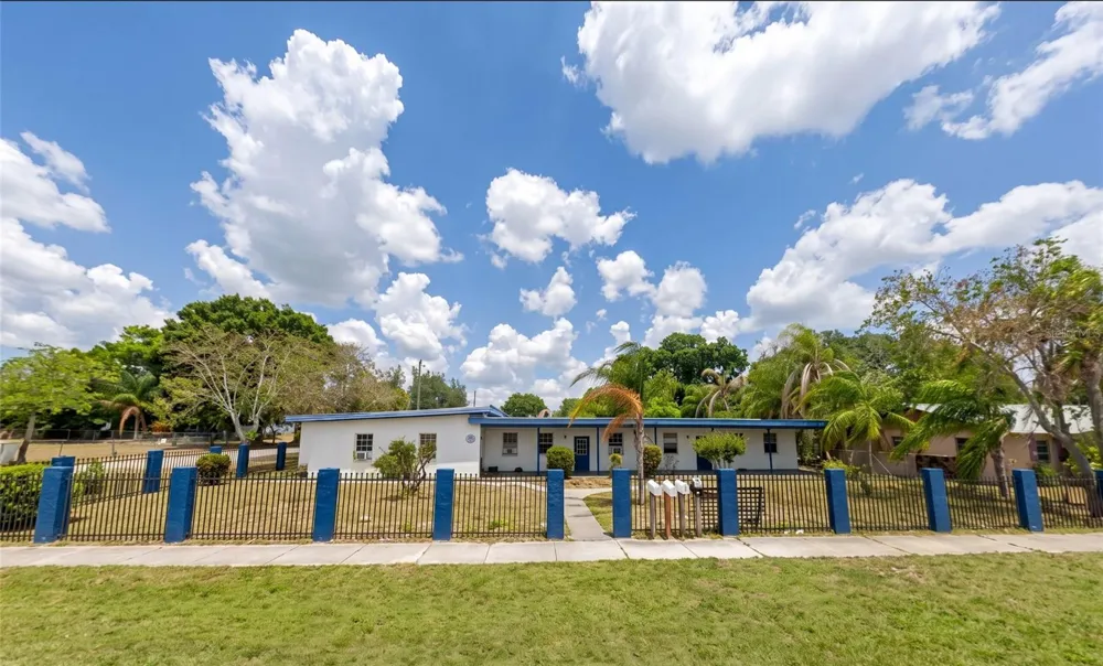 1010 EO DOUGLAS AVENUE #S1-4 Sebring, FL 33870