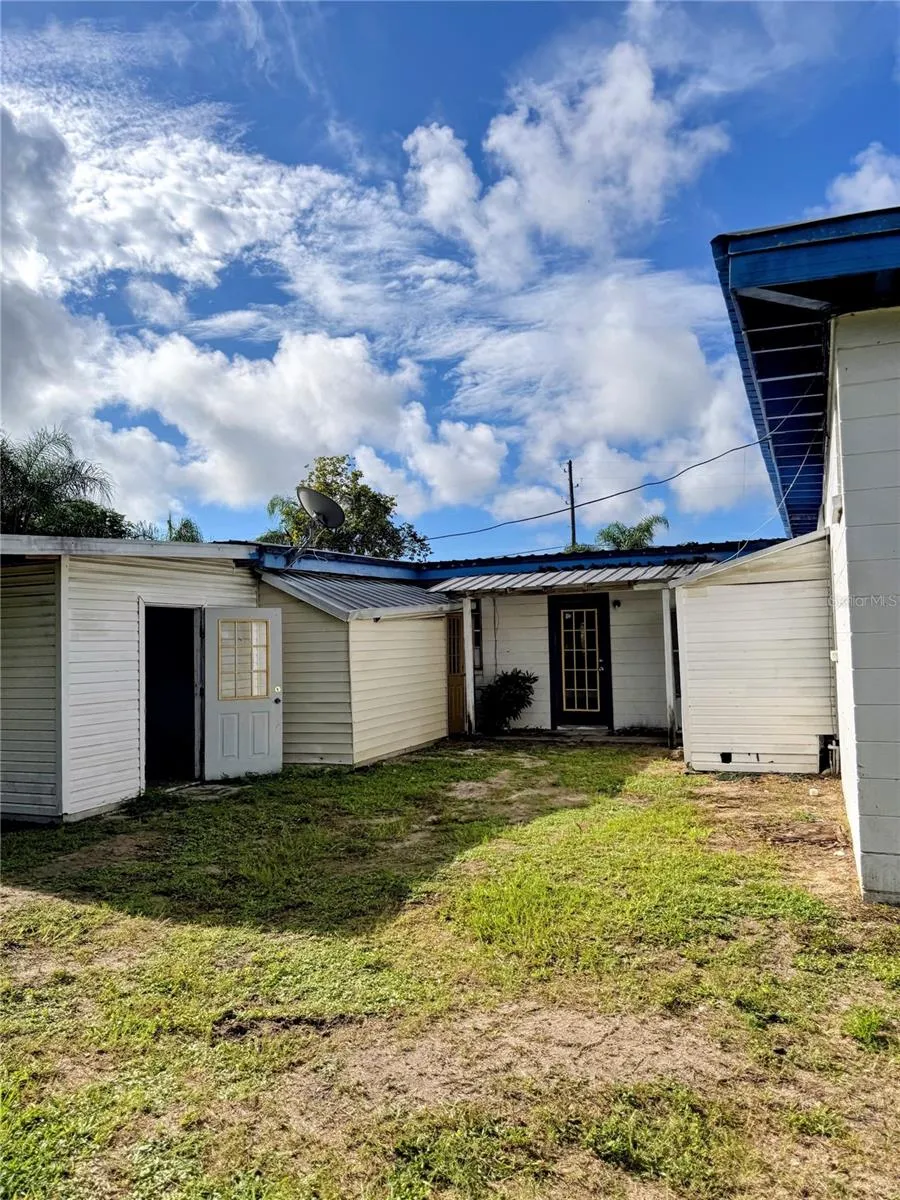 1010 EO DOUGLAS AVENUE #S1-4 Sebring, FL 33870