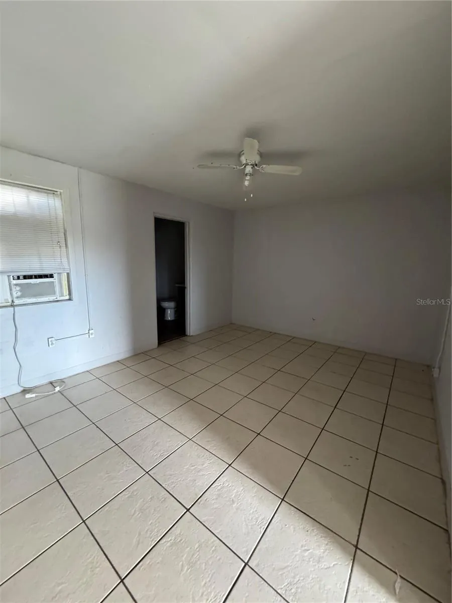 1010 EO DOUGLAS AVENUE #S1-4 Sebring, FL 33870