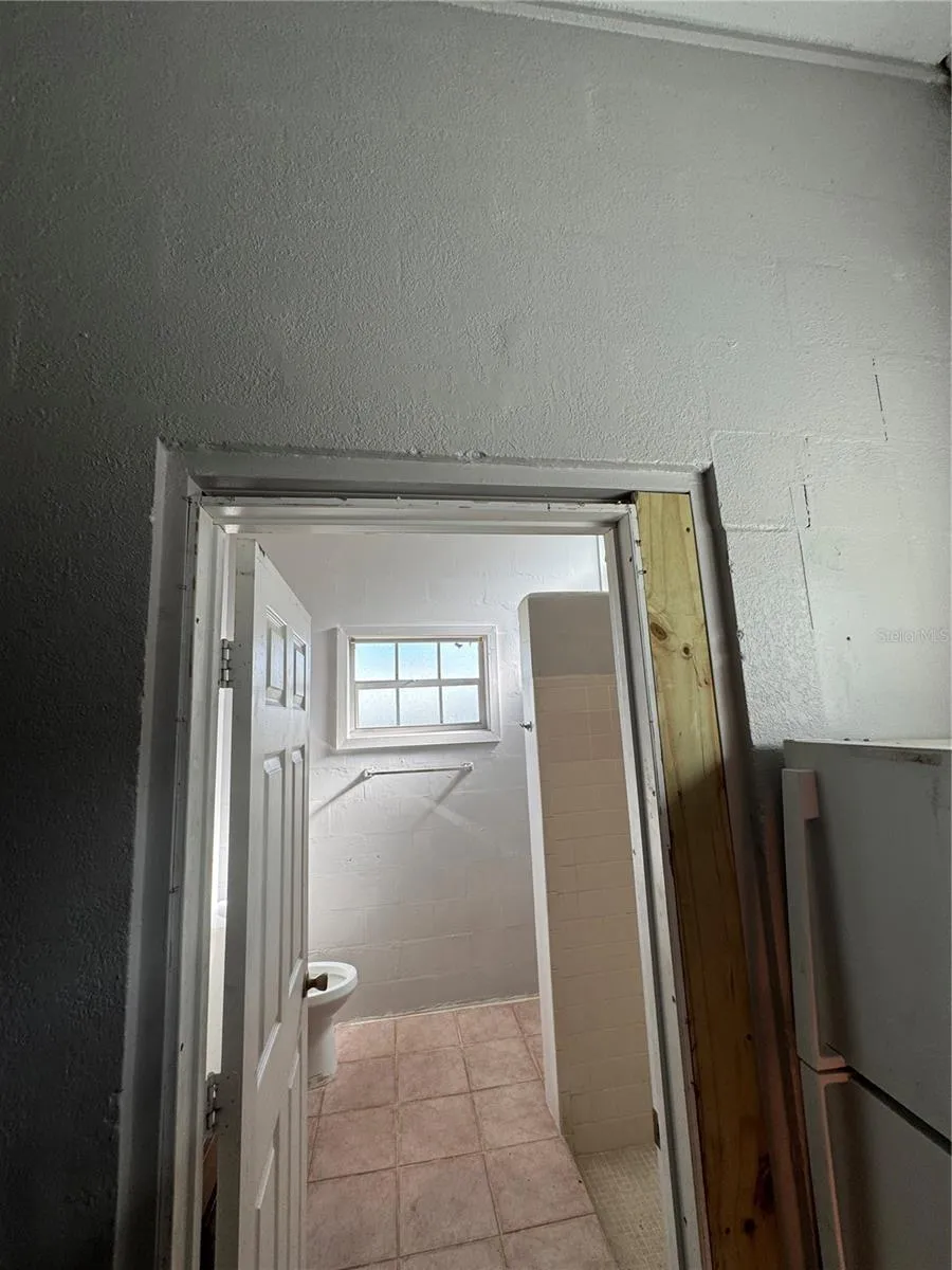 1010 EO DOUGLAS AVENUE #S1-4 Sebring, FL 33870
