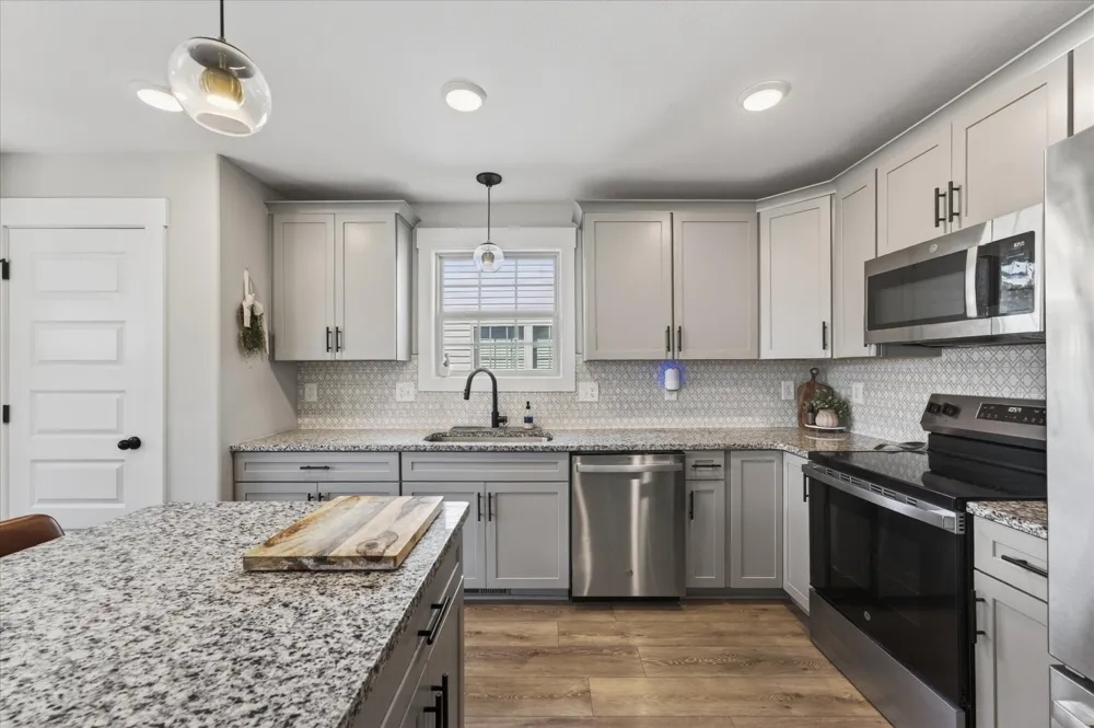 296 Wesson Dr Clarksville, TN 37043