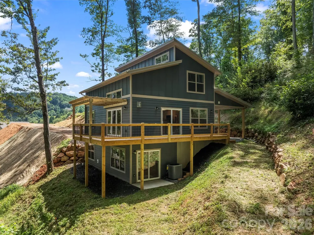 214 Aster Ridge Drive Waynesville, NC 28786