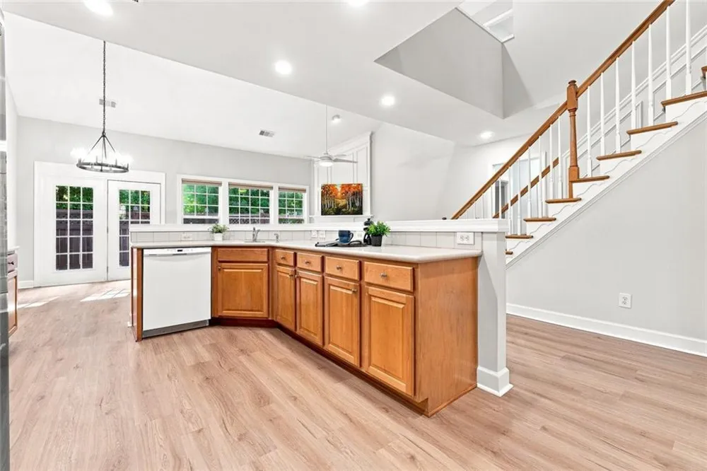 10 Hemingbrough Way Johns Creek, GA 30022