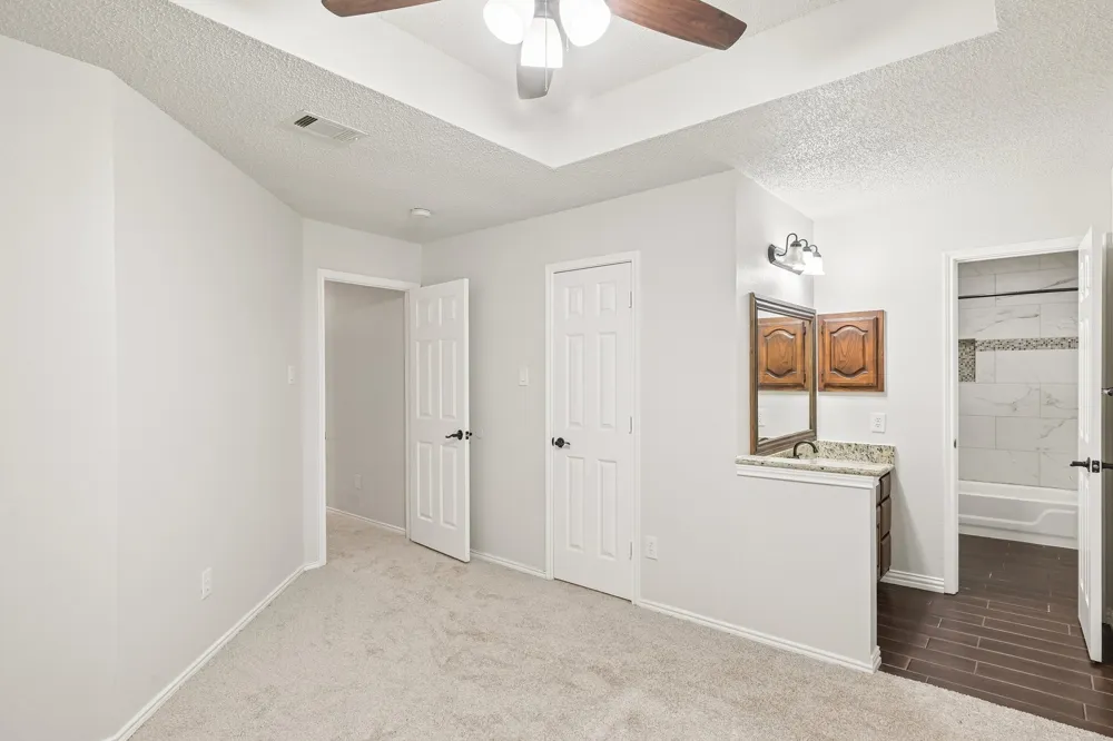 7410 Silverthorn Drive Rowlett, TX 75089