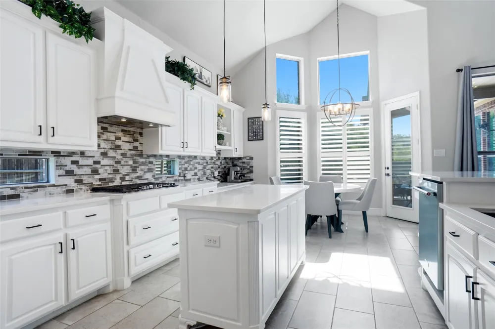 1913 Yosemite Lane Keller, TX 76248