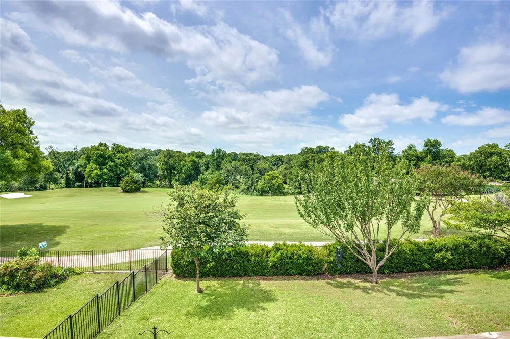 656 Water Oak Drive Plano, TX 75025