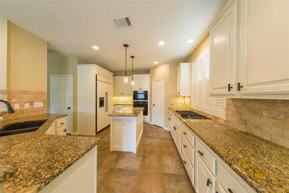656 Water Oak Drive Plano, TX 75025