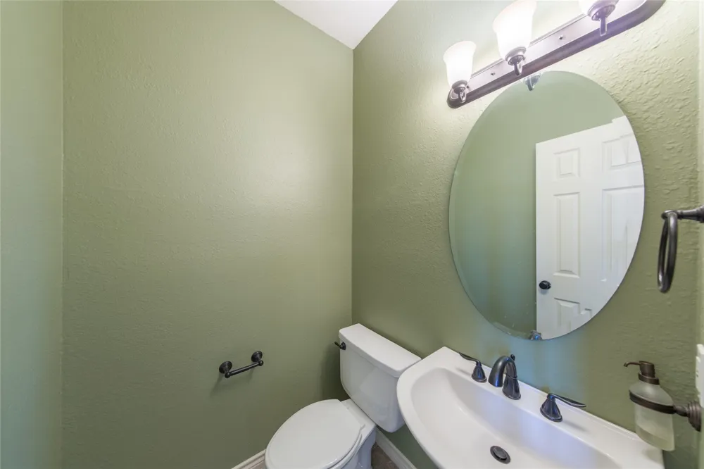 656 Water Oak Drive Plano, TX 75025