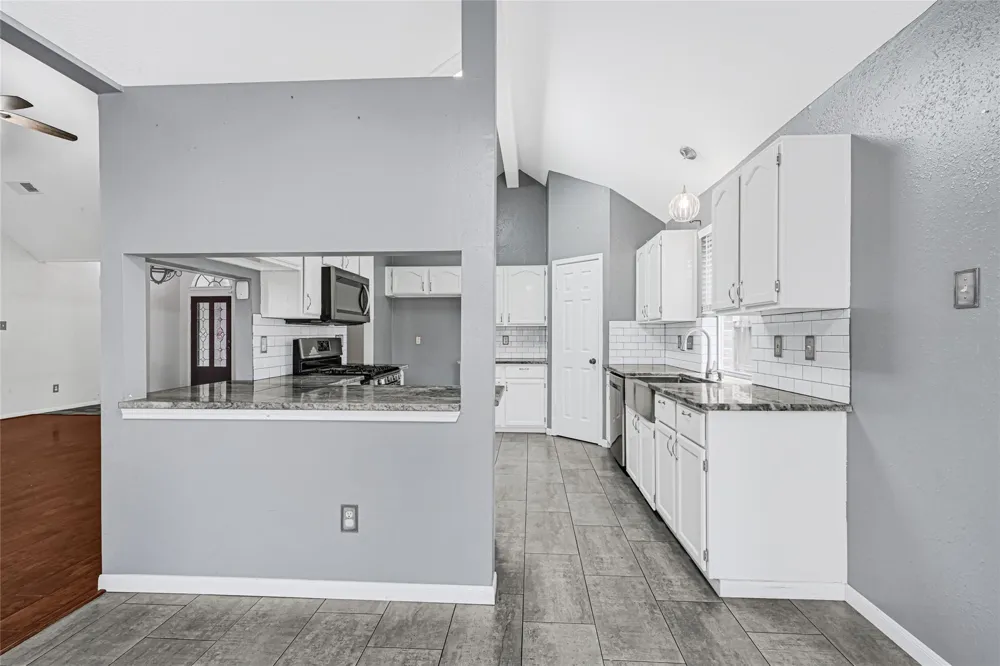 8626 Summit Pines Drive Humble, TX 77346