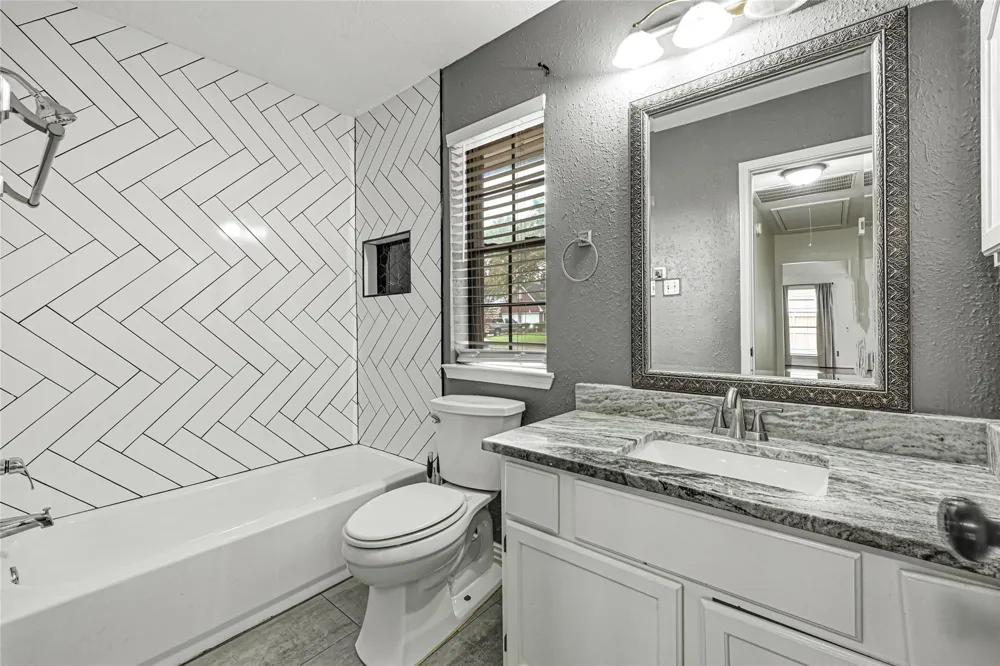 8626 Summit Pines Drive Humble, TX 77346