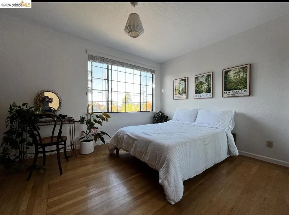 1001 ORDWAY Albany, CA 94706