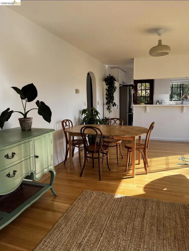 1001 ORDWAY Albany, CA 94706