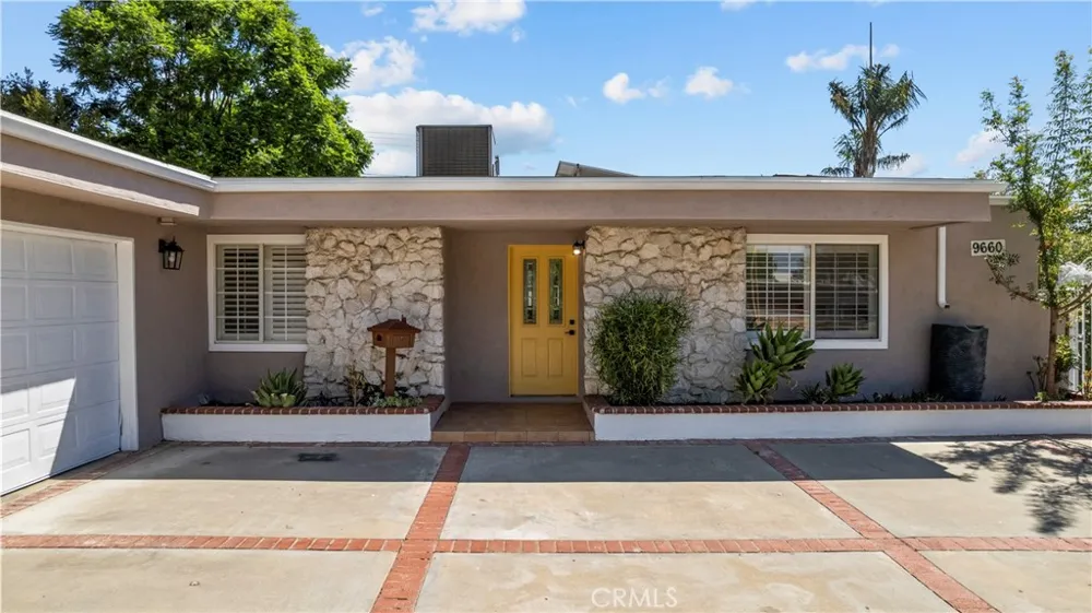9660 Delco Avenue Chatsworth, CA 91311