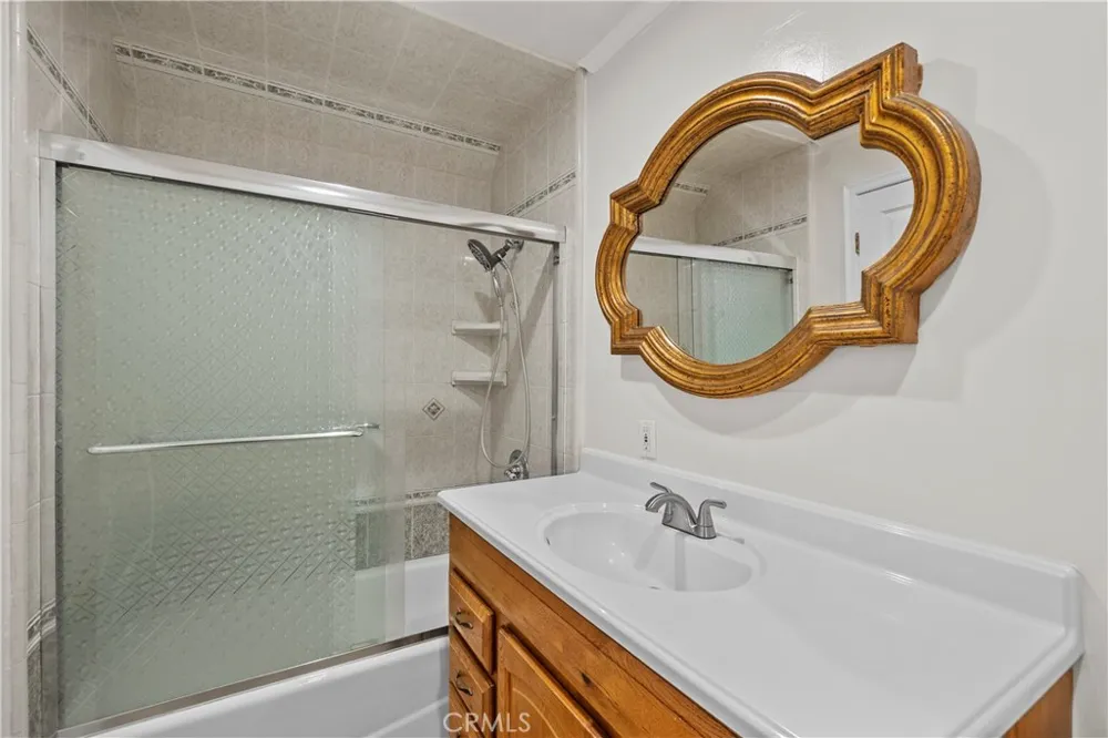 9660 Delco Avenue Chatsworth, CA 91311