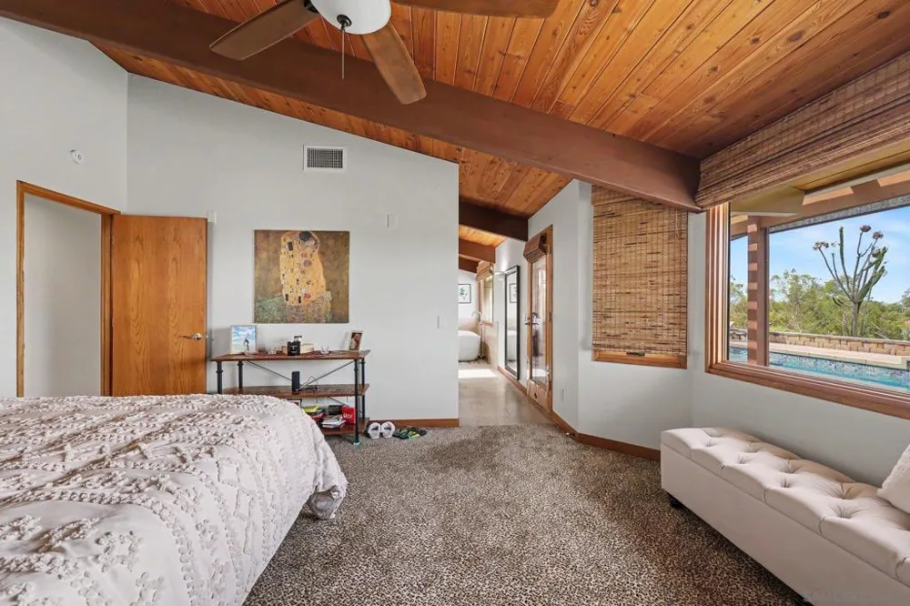 30218 Cool Valley Ln Valley Center, CA 92082